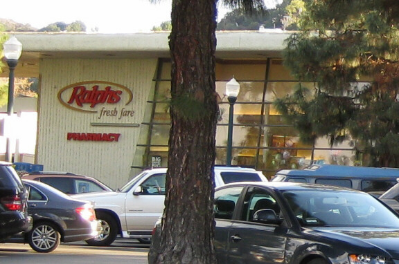 Click here for the latest news of the protest against the market chains' support of KPFK, broadcaster of the extremist anti-Israel program "Radio Intifada"